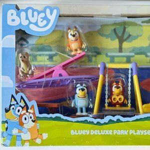 Bluey Deluxe Park Themed Playset Toy - BRAND NEW